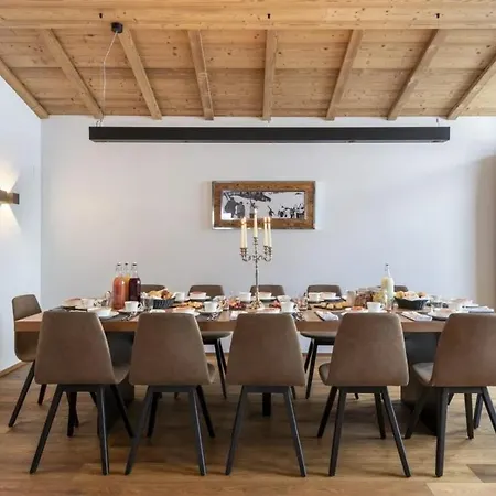 Apartment 6br Cozy Penthouse For Your Holiday